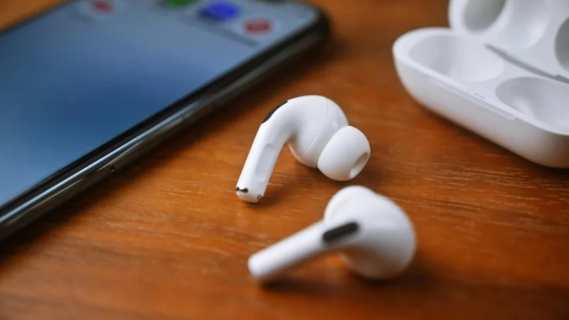 (A) bluetooth V5.1 Wireless Earphone Neckband  60MS Low Latency Headphone Sport Headset Noise Cancelling Micophone with RGB Color Light