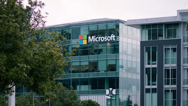 Microsoft Windows Server 2022 Datacenter – Licence – 4 additional cores – OEM – no media/no key – English