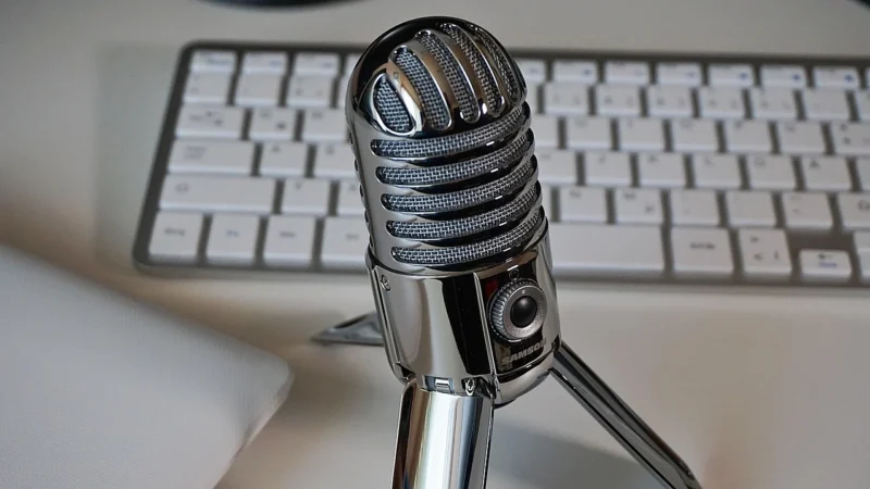 USB Condenser Microphone Set with Desk Mounting Clamp Scissor Arm Stand Pop Filter Muff Shock Mount Cable